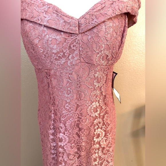 R&M Richards Mauve Lace Formal or Mother of the Bride Gown - Picture 7 of 8